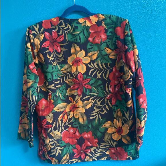 Vintage My Pieces Red and Green Floral Button Up Blouse Women's Medium - Picture 6 of 7